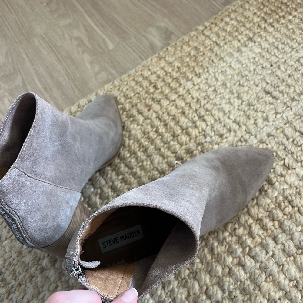 Steve Madden Women's Tan Ankle Boots